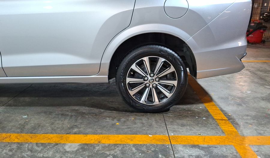 Toyota Avanza 1.5 XLE CVT Minivan 2023