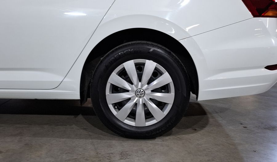 Volkswagen Jetta 1.4 TRENDLINE AUTO Sedan 2019