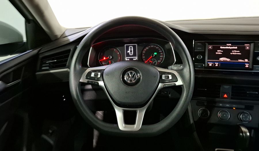 Volkswagen Jetta 1.4 TRENDLINE AUTO Sedan 2019