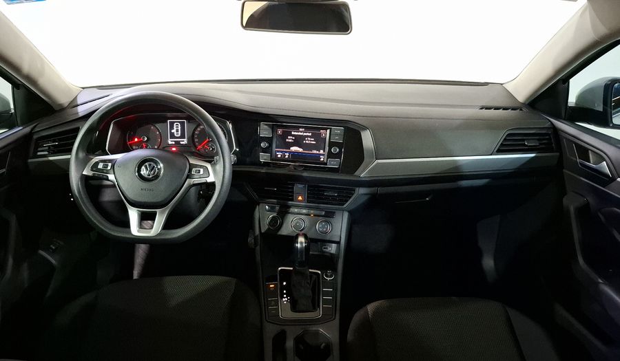 Volkswagen Jetta 1.4 TRENDLINE AUTO Sedan 2019