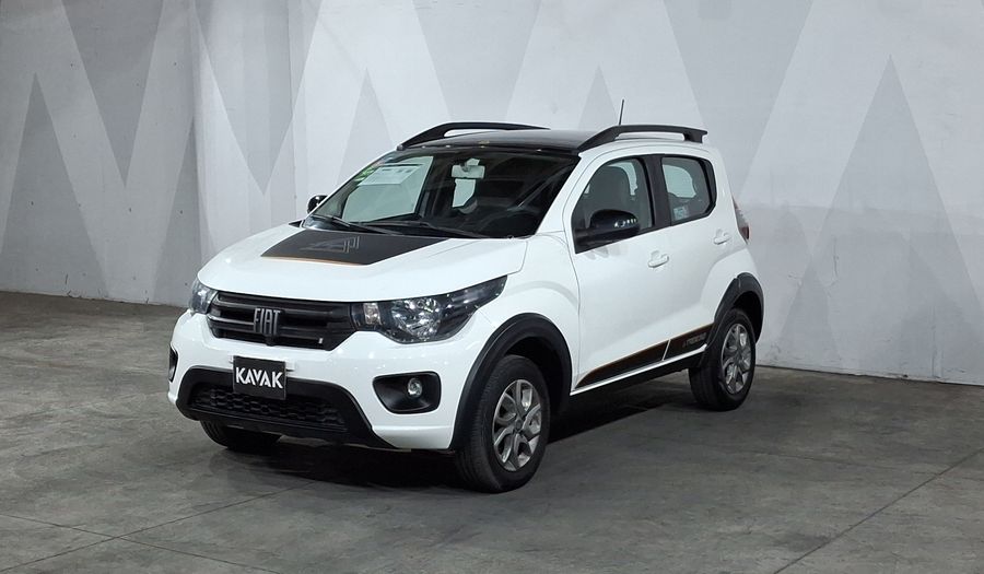 Fiat Mobi 1.0 TREKKING Hatchback 2023