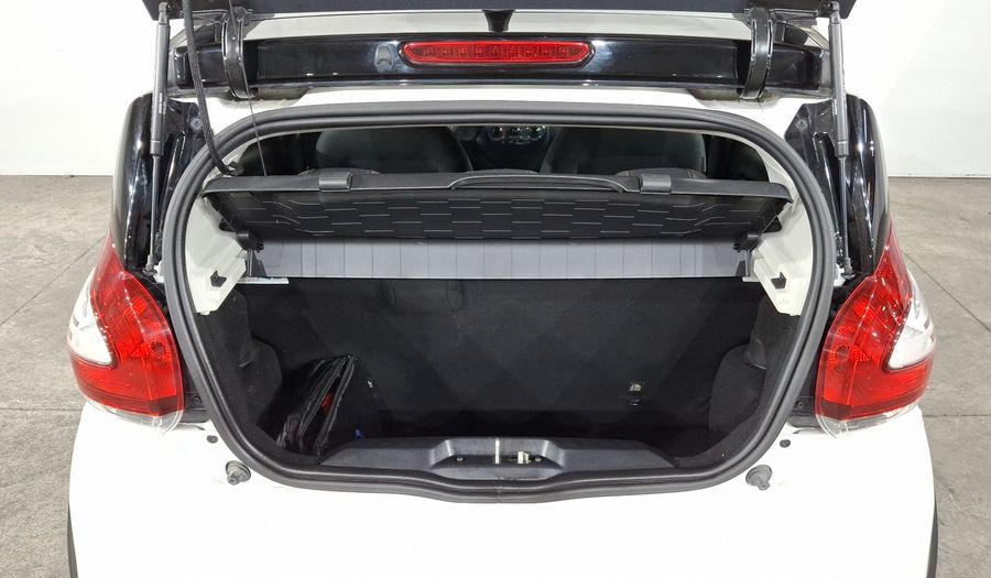 Fiat Mobi 1.0 TREKKING Hatchback 2023