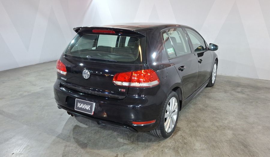Volkswagen Golf 1.4 TURBO MT Hatchback 2013