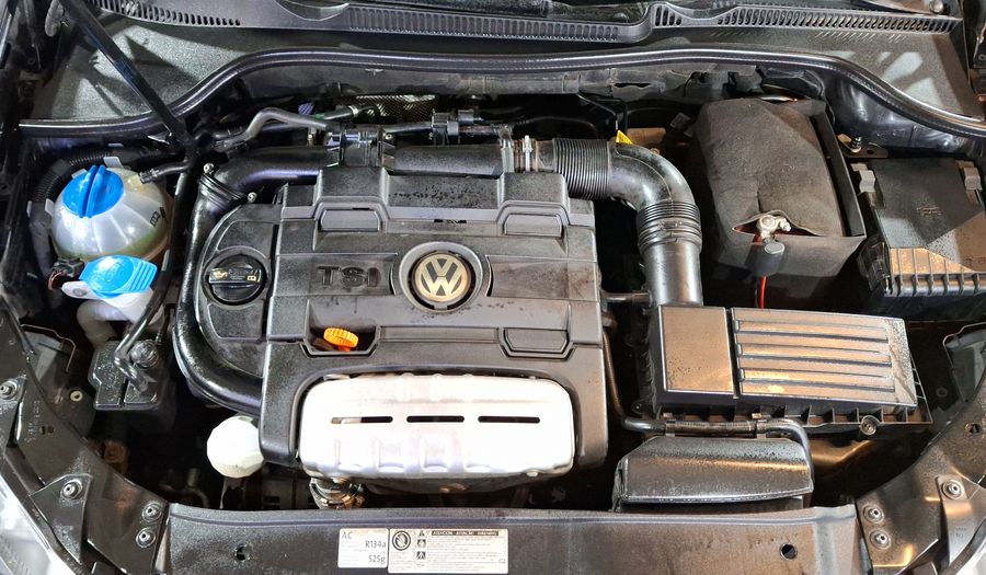 Volkswagen Golf 1.4 TURBO MT Hatchback 2013