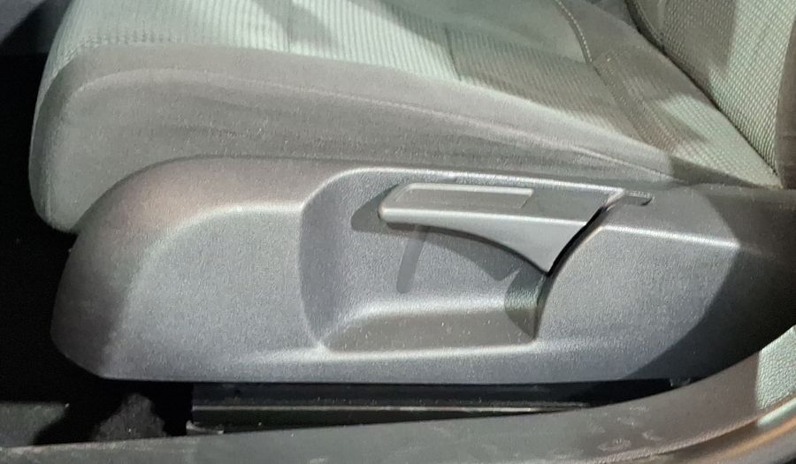 Volkswagen Golf 1.4 TURBO MT Hatchback 2013