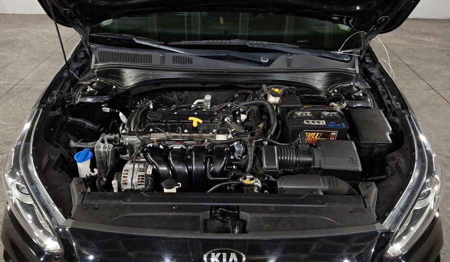 Kia Forte 2.0 EX IVT Sedan 2021