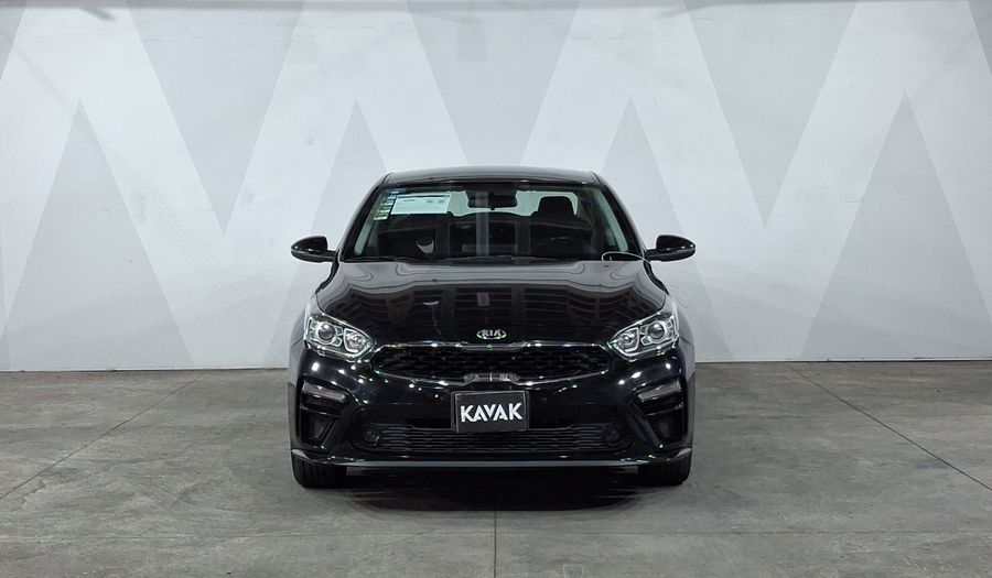 Kia Forte 2.0 EX IVT Sedan 2021