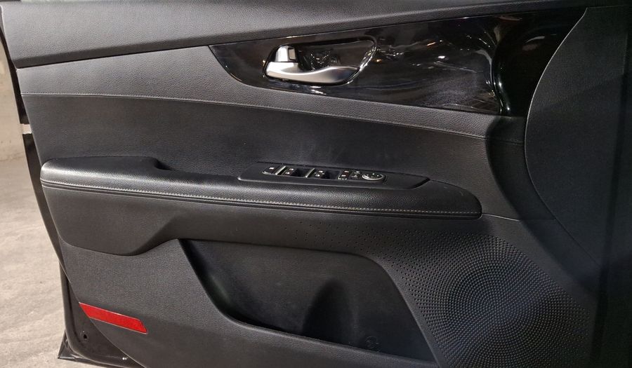 Kia Forte 2.0 EX IVT Sedan 2021