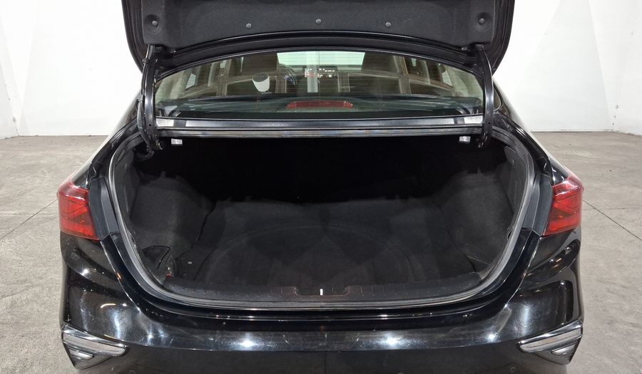 Kia Forte 2.0 EX IVT Sedan 2021