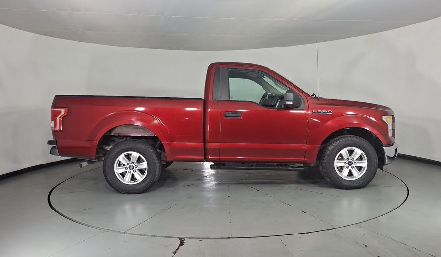 Ford Lobo 5.0 LOBO XLT REGULAR CAB 4X2 TA Pickup 2016