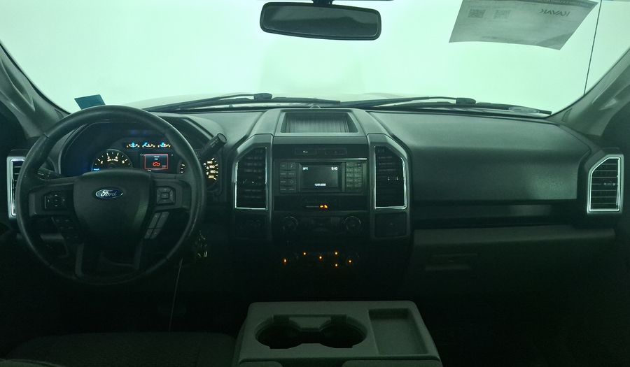 Ford Lobo 5.0 LOBO XLT REGULAR CAB 4X2 TA Pickup 2016