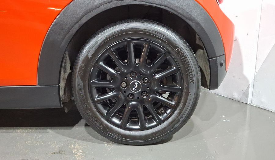 Mini Cooper 1.5 COOPER CHILI DCT Hatchback 2019