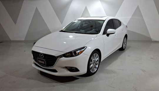 Mazda • Mazda 3