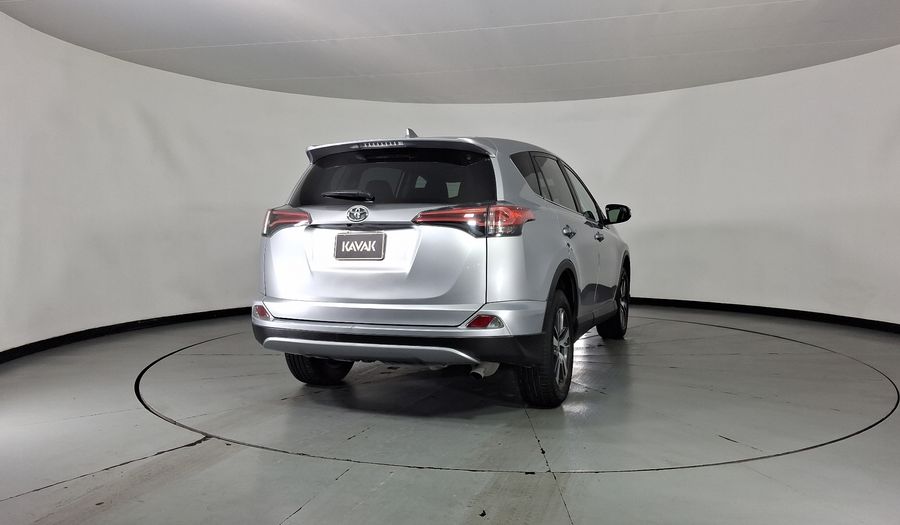Toyota Rav4 2.5 XLE AWD AT Suv 2018