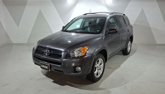 Toyota • RAV4