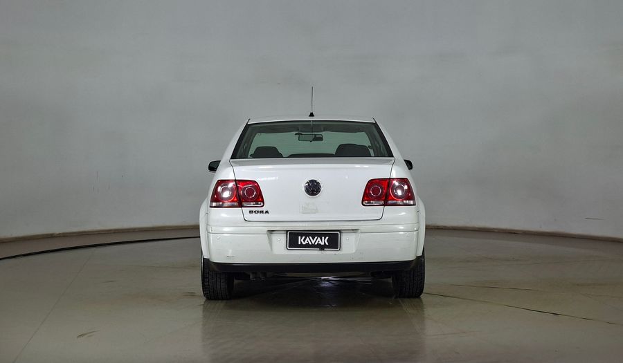 Volkswagen Bora 2.0 TRENDLINE SKY Sedan 2011