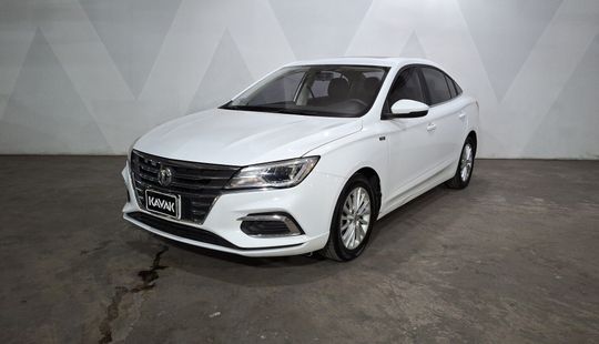 2023 • 21,538 km • Automático