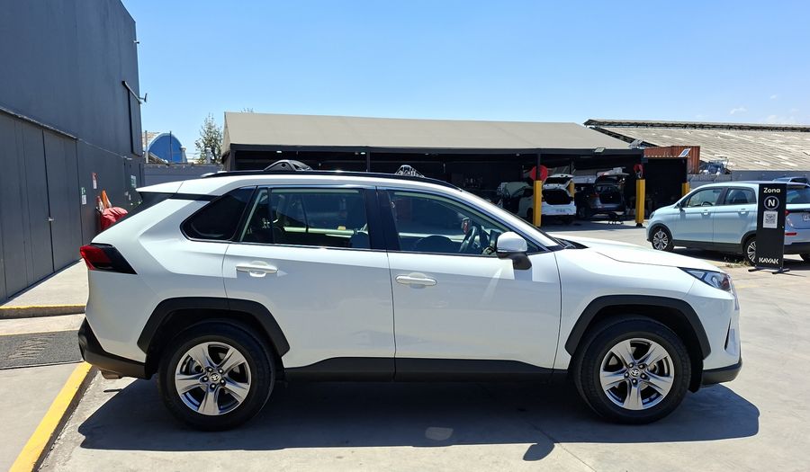 Toyota Rav4 2.0 LE Suv 2022