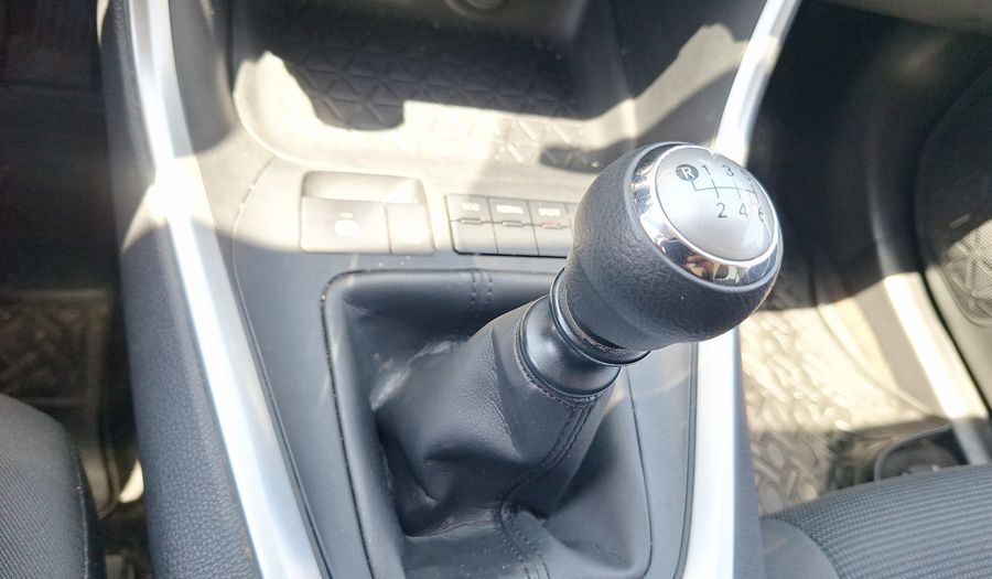 Toyota Rav4 2.0 LE Suv 2022