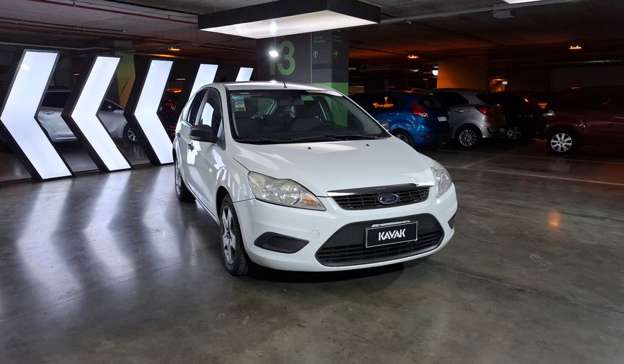 Ford Focus Ii 1.6 STYLE Hatchback 2012