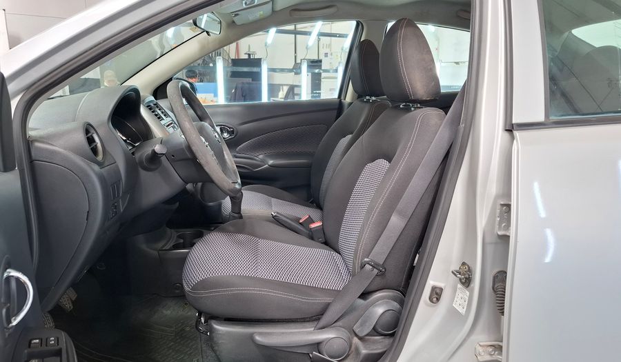 Nissan Versa 1.6 SENSE Sedan 2017