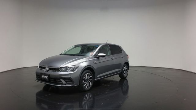 Volkswagen • Polo