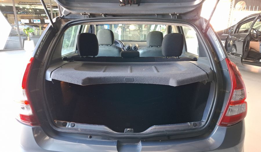 Renault Sandero 1.6 16V PH2 CONFORT Hatchback 2011