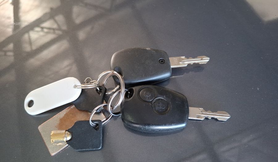 Renault Sandero 1.6 16V PH2 CONFORT Hatchback 2011