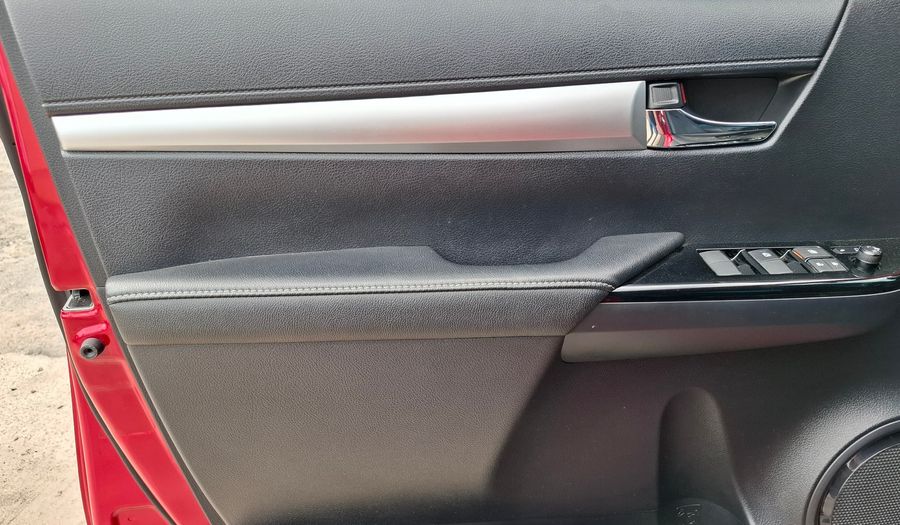 Toyota Hilux 2.8 TDI SRV C/D Pickup 2021