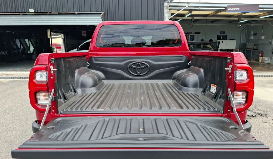 Toyota Hilux 2.8 TDI SRV C/D Pickup 2021