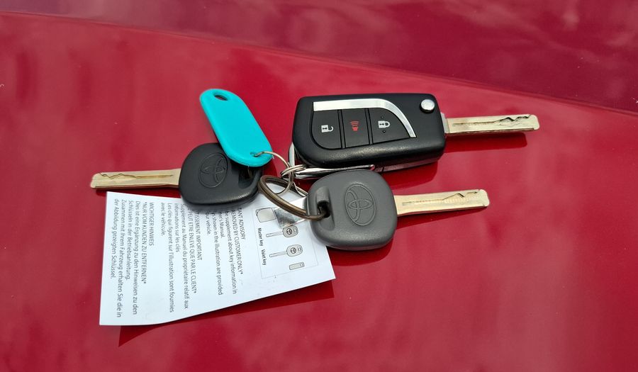 Toyota Hilux 2.8 TDI SRV C/D Pickup 2021