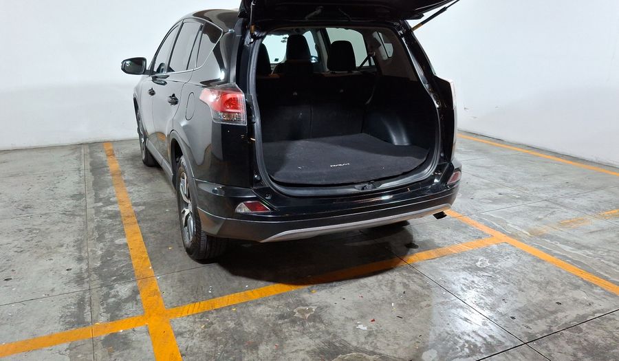 Toyota Rav4 2.5 XLE AWD AT Suv 2017