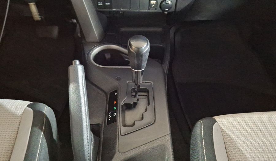 Toyota Rav4 2.5 XLE AWD AT Suv 2017