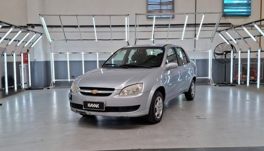 Chevrolet • Corsa Classic