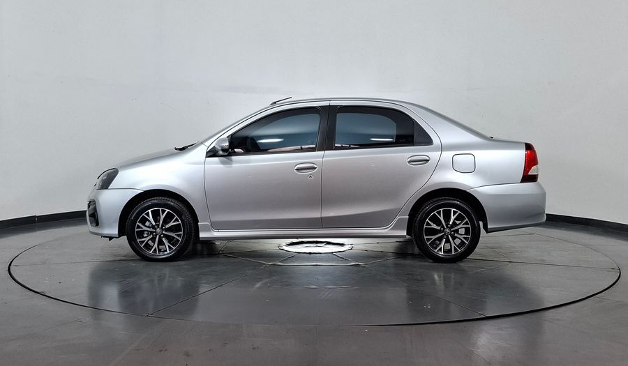 Toyota Etios 1.5 XLS Sedan 2021