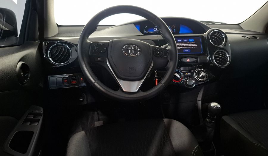 Toyota Etios 1.5 XLS Sedan 2021