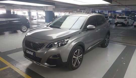 Peugeot • 3008