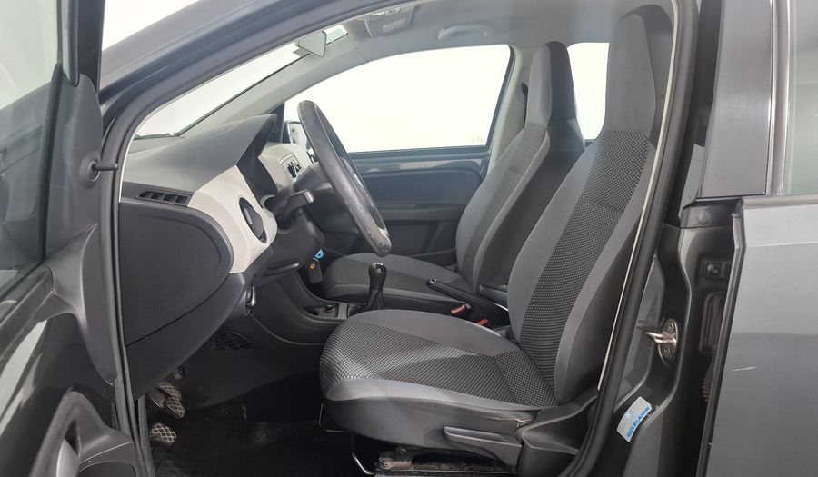 Volkswagen Up 1.0 MOVE UP Hatchback 2016