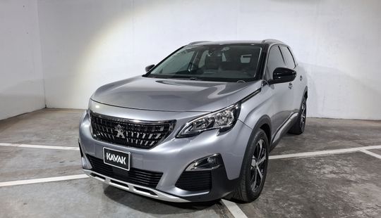 Peugeot • 3008