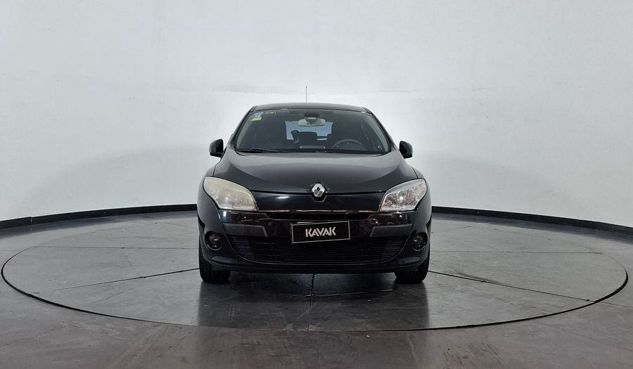 Renault Megane 2.0 MEGANE III PRIVILEGE Hatchback 2011