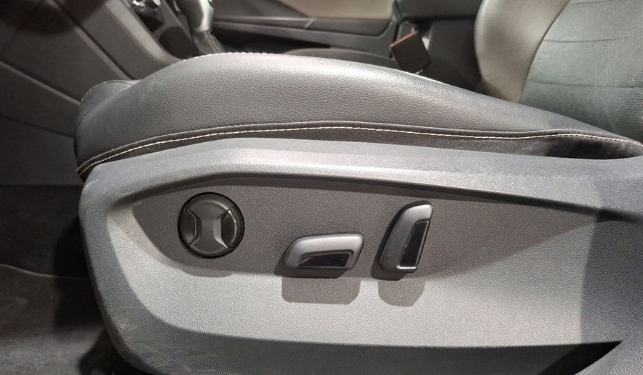 Volkswagen Taos 1.4 TSI HIGHLINE AUTO Suv 2022