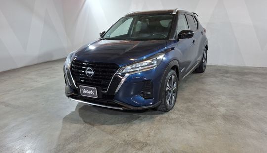 Nissan • Kicks Play