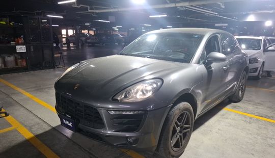 Porsche • Macan