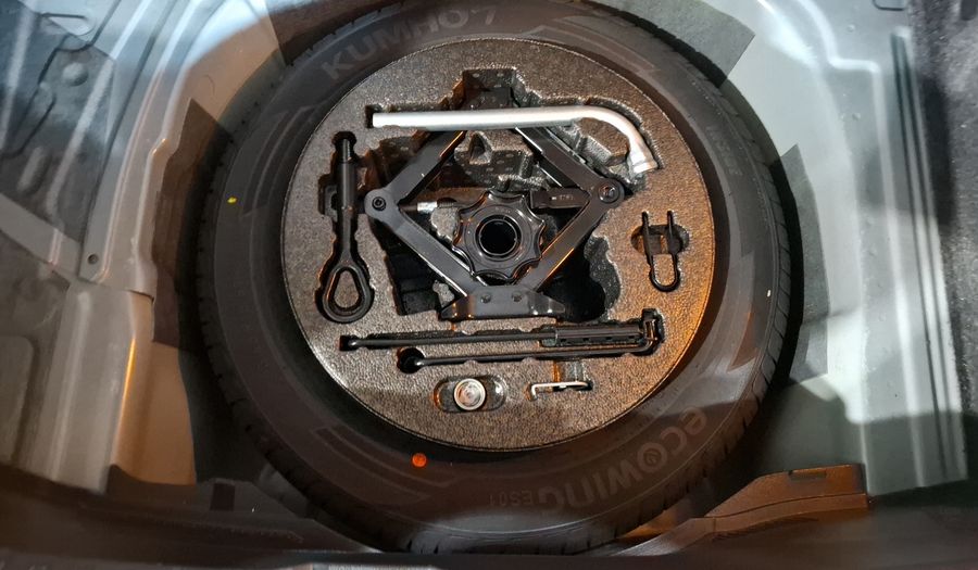 Seat Ibiza 1.6 STYLE Hatchback 2024