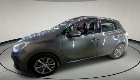 Peugeot • 208