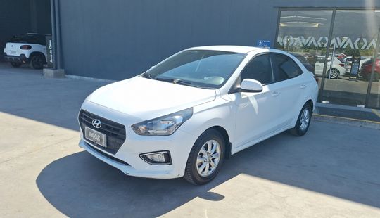 Hyundai • VERNA