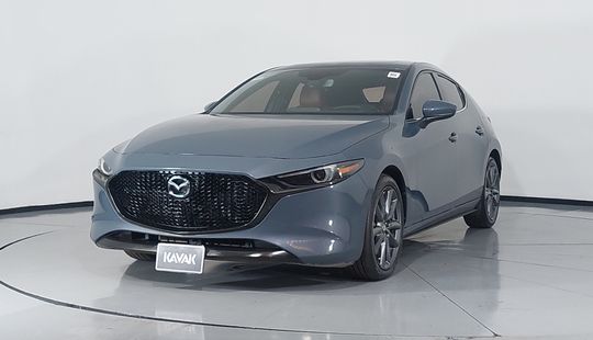 Mazda • Mazda 3