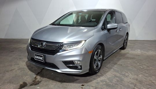 Honda • Odyssey