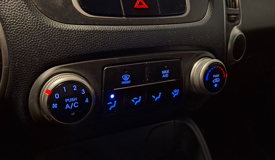 Hyundai Tucson 2.0 LM GL AC 2AB ABS 2WD Suv 2011