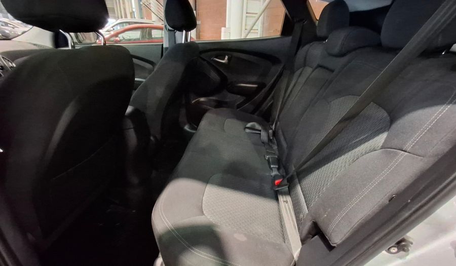 Hyundai Tucson 2.0 LM GL AC 2AB ABS 2WD Suv 2011